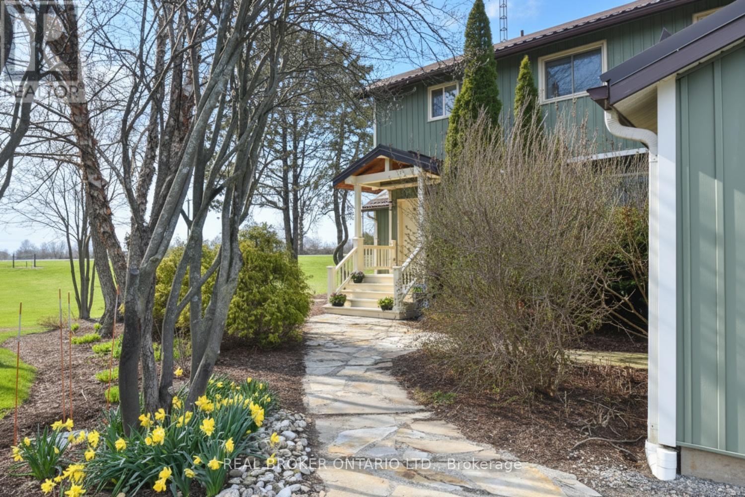 2952 Powerline Road W, Hamilton, Ontario  L0R 1T0 - Photo 3 - X12837602