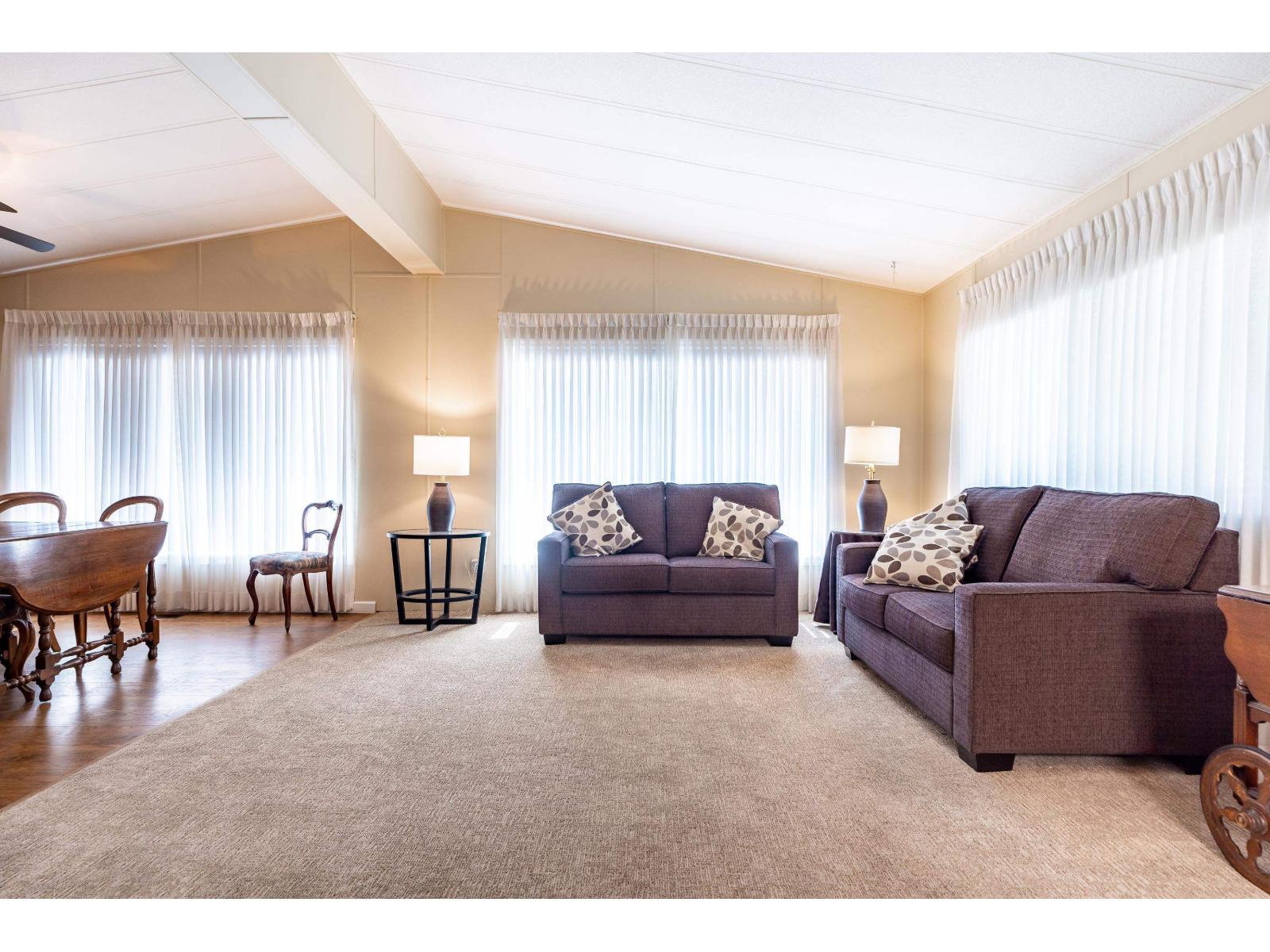 35 2120 King George Boulevard, Surrey, British Columbia  V4A 6Y8 - Photo 5 - R3112658