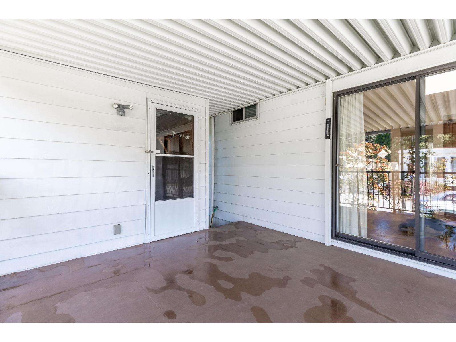 35 2120 King George Boulevard, Surrey, British Columbia  V4A 6Y8 - Photo 34 - R3112658