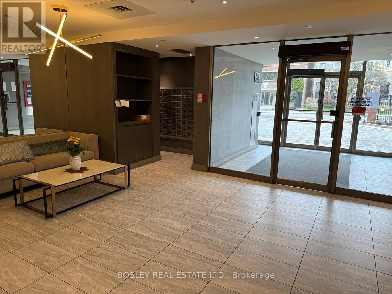 513 - 955 Millwood Road, Toronto, Ontario  M4G 4E3 - Photo 2 - C13027180