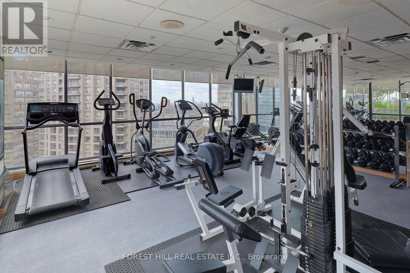 2405 - 24 Wellesley Street W, Toronto, Ontario  M4Y 2X6 - Photo 29 - C13027182