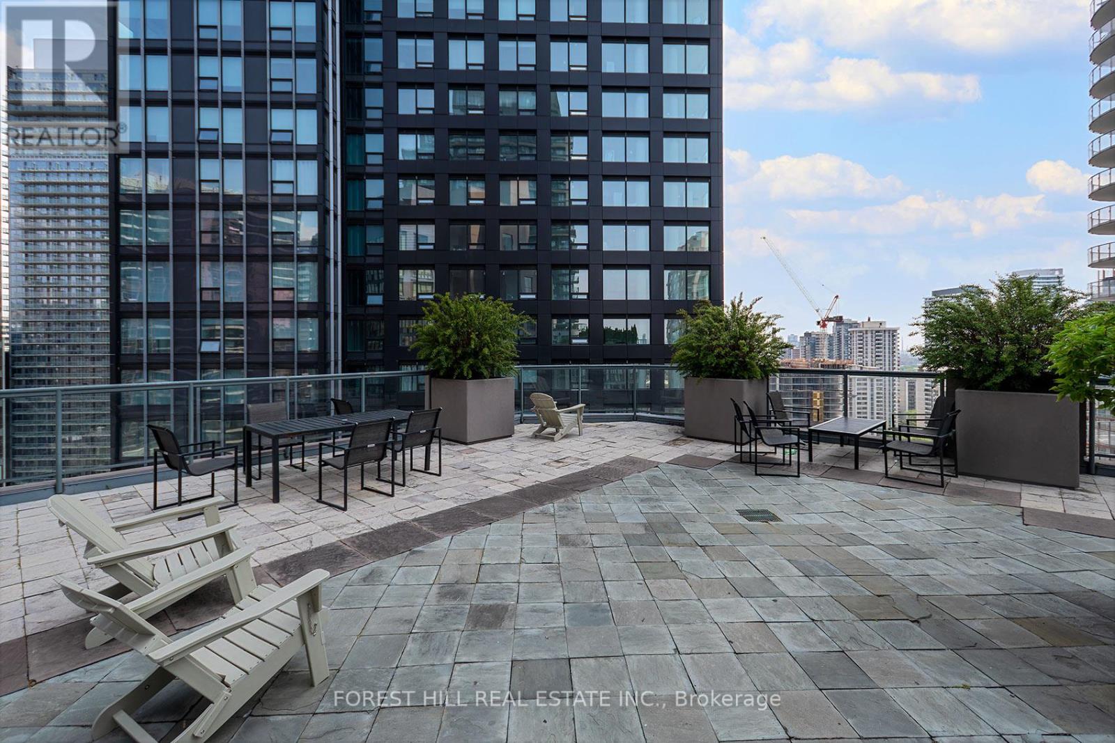 2405 - 24 Wellesley Street W, Toronto, Ontario  M4Y 2X6 - Photo 32 - C13027182