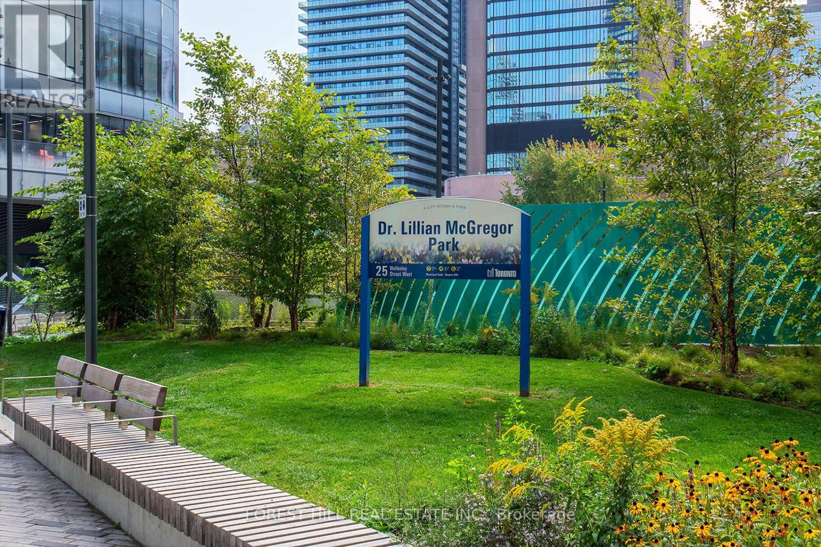 2405 - 24 Wellesley Street W, Toronto, Ontario  M4Y 2X6 - Photo 34 - C13027182