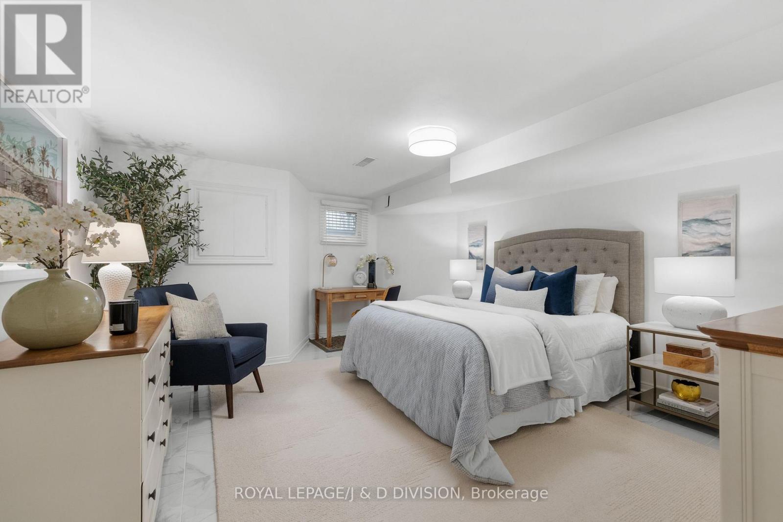 28 Argyle Street, Toronto, Ontario  M6J 1N4 - Photo 15 - C13027210