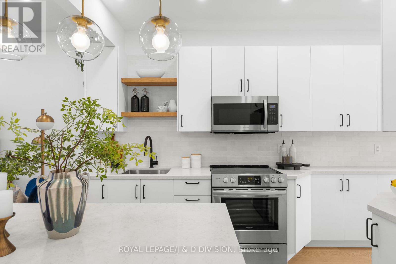 28 Argyle Street, Toronto, Ontario  M6J 1N4 - Photo 25 - C13027210