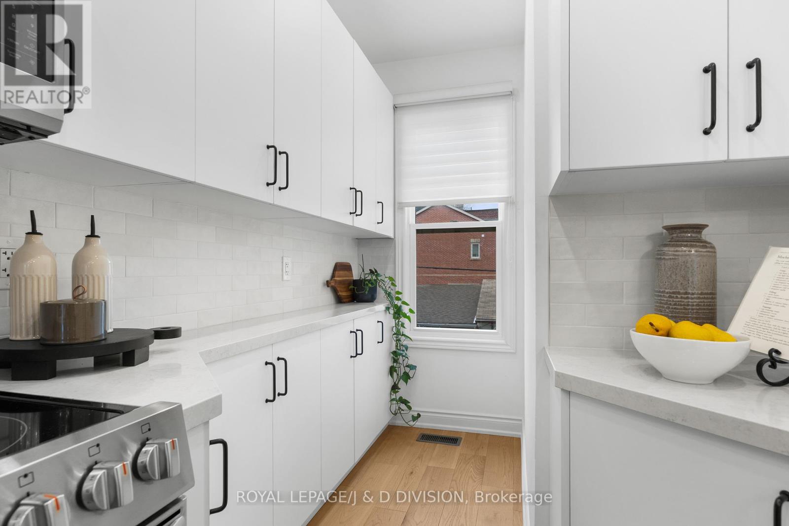 28 Argyle Street, Toronto, Ontario  M6J 1N4 - Photo 30 - C13027210