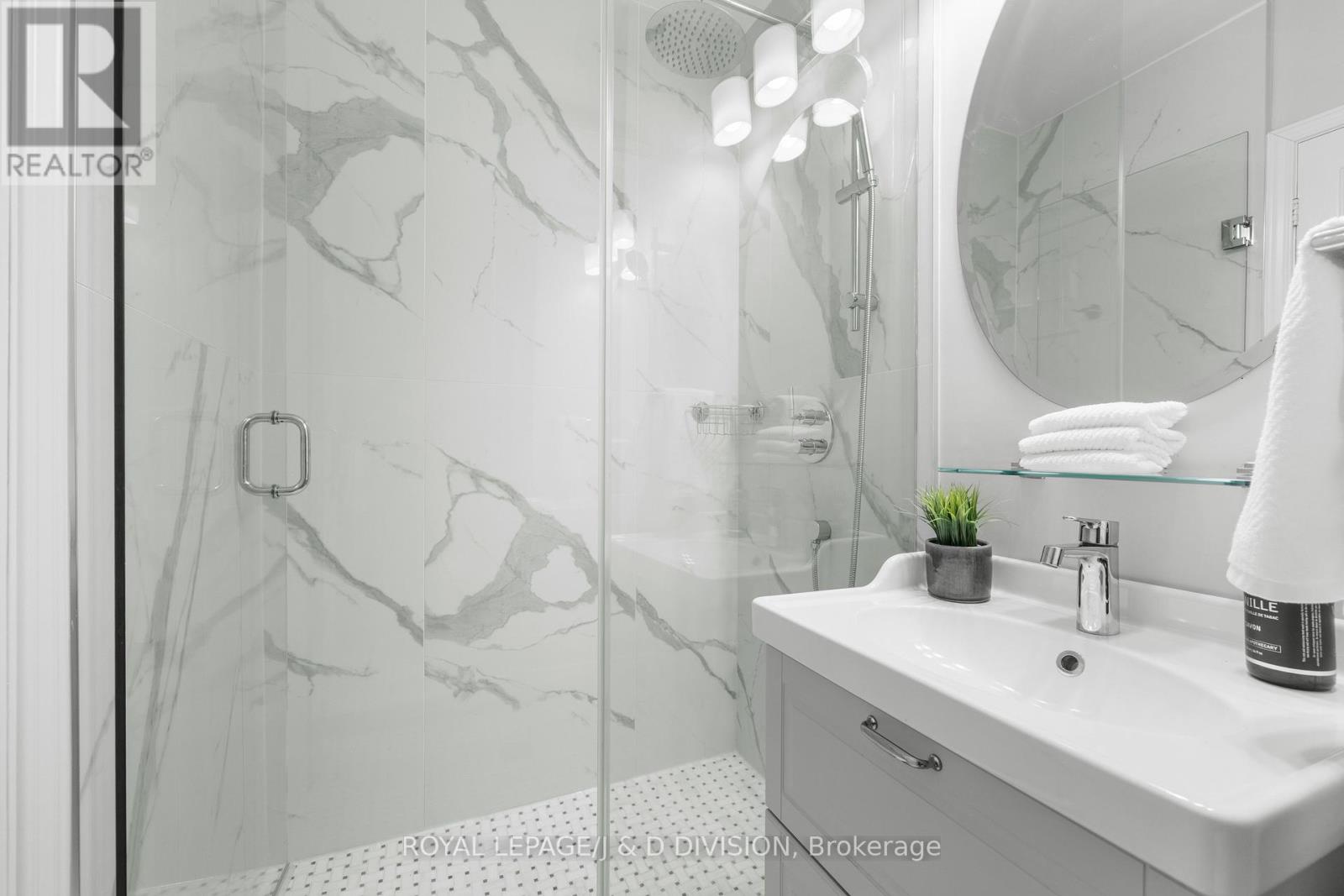 28 Argyle Street, Toronto, Ontario  M6J 1N4 - Photo 42 - C13027210