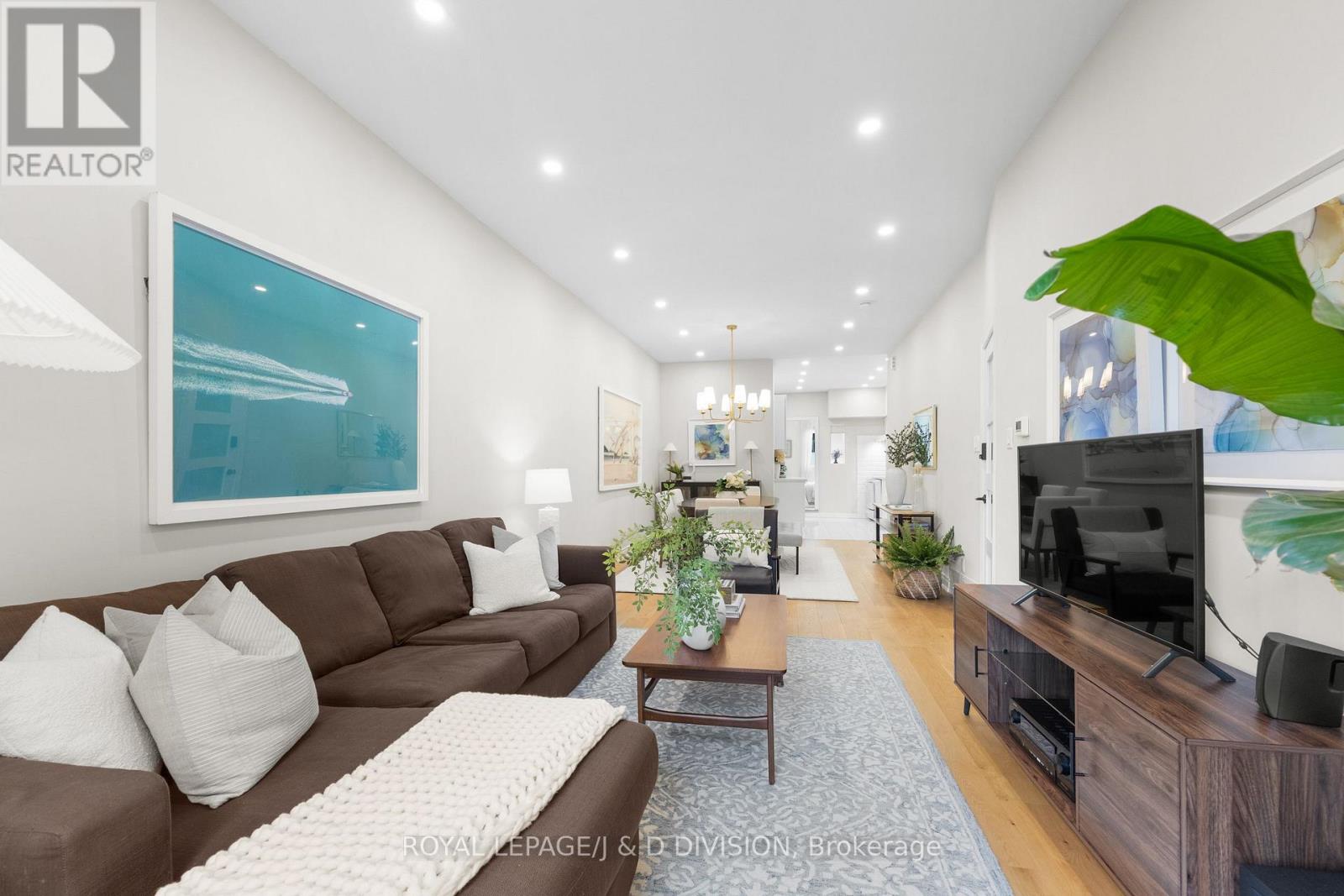 28 Argyle Street, Toronto, Ontario  M6J 1N4 - Photo 6 - C13027210