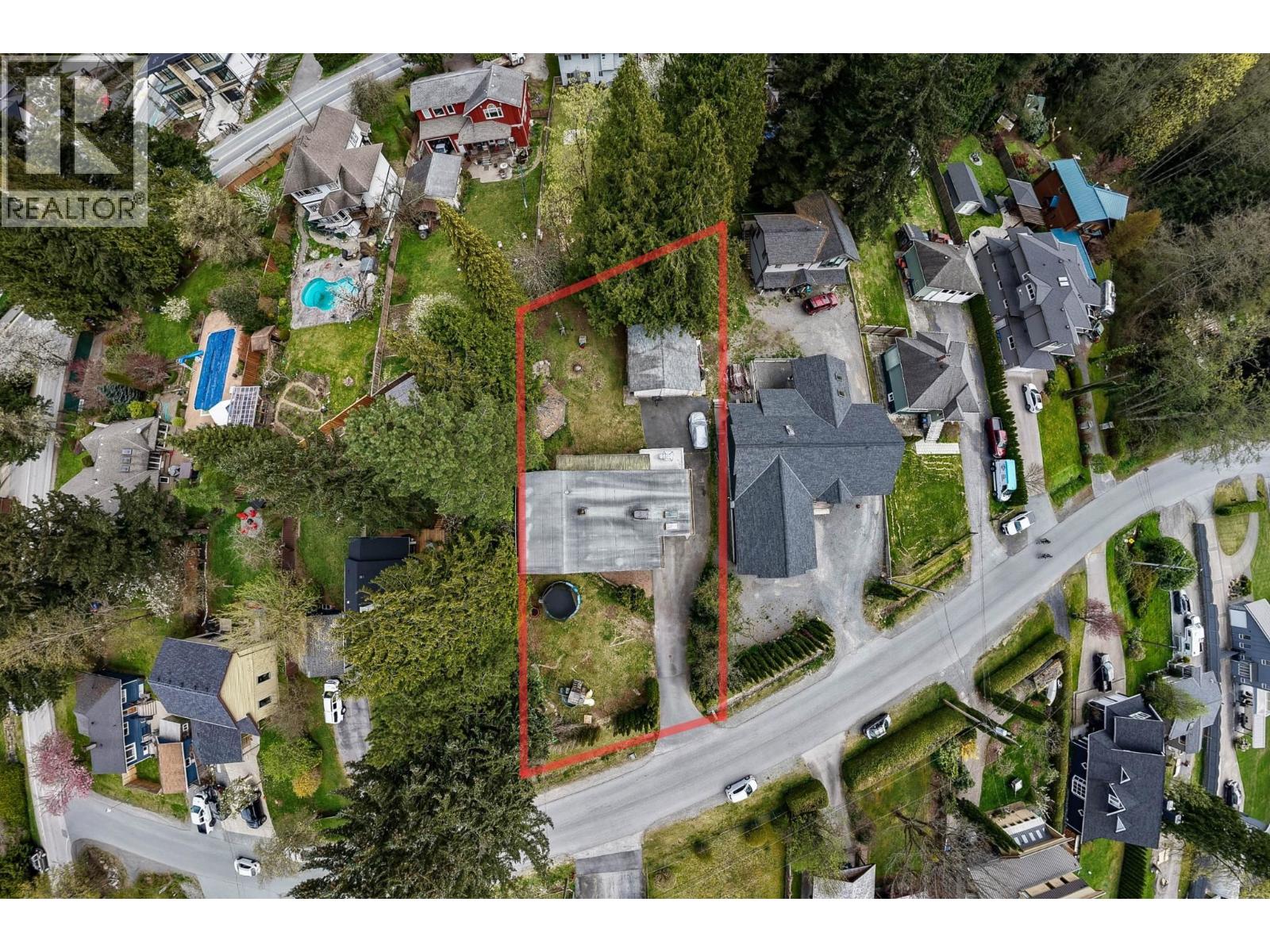 41750 Cottonwood Road, Squamish, British Columbia  V0N 1H0 - Photo 3 - R3112768