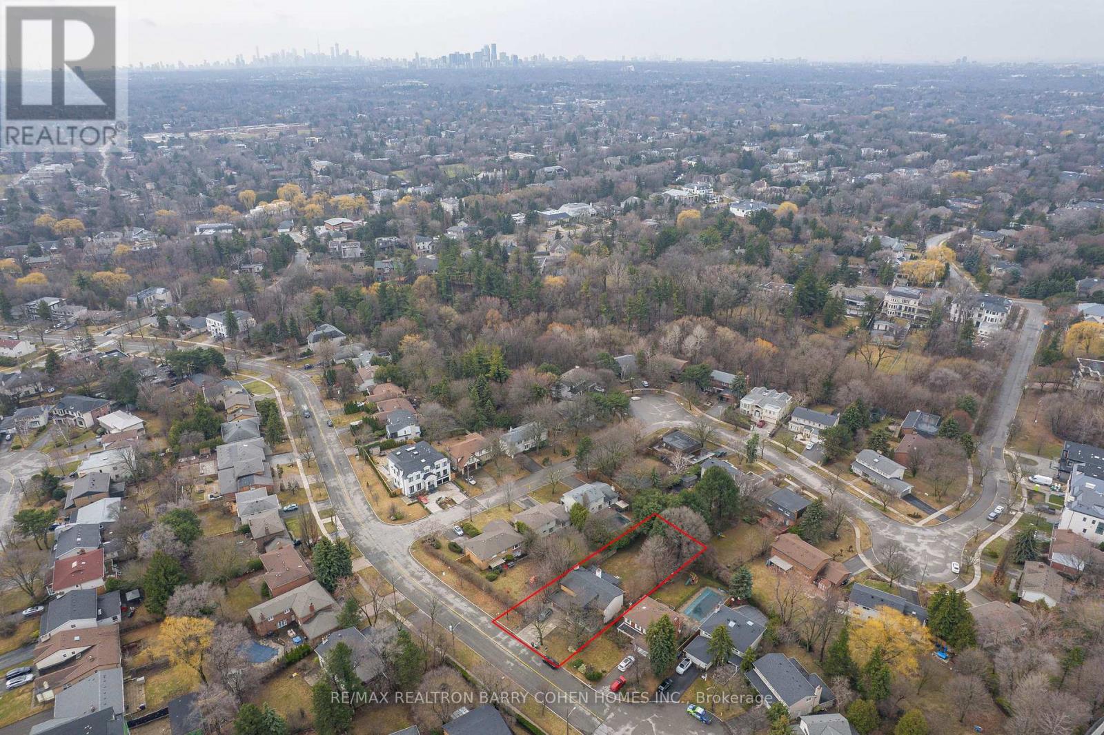 6 Bannatyne Drive, Toronto, Ontario  M2L 2N7 - Photo 46 - C13027276