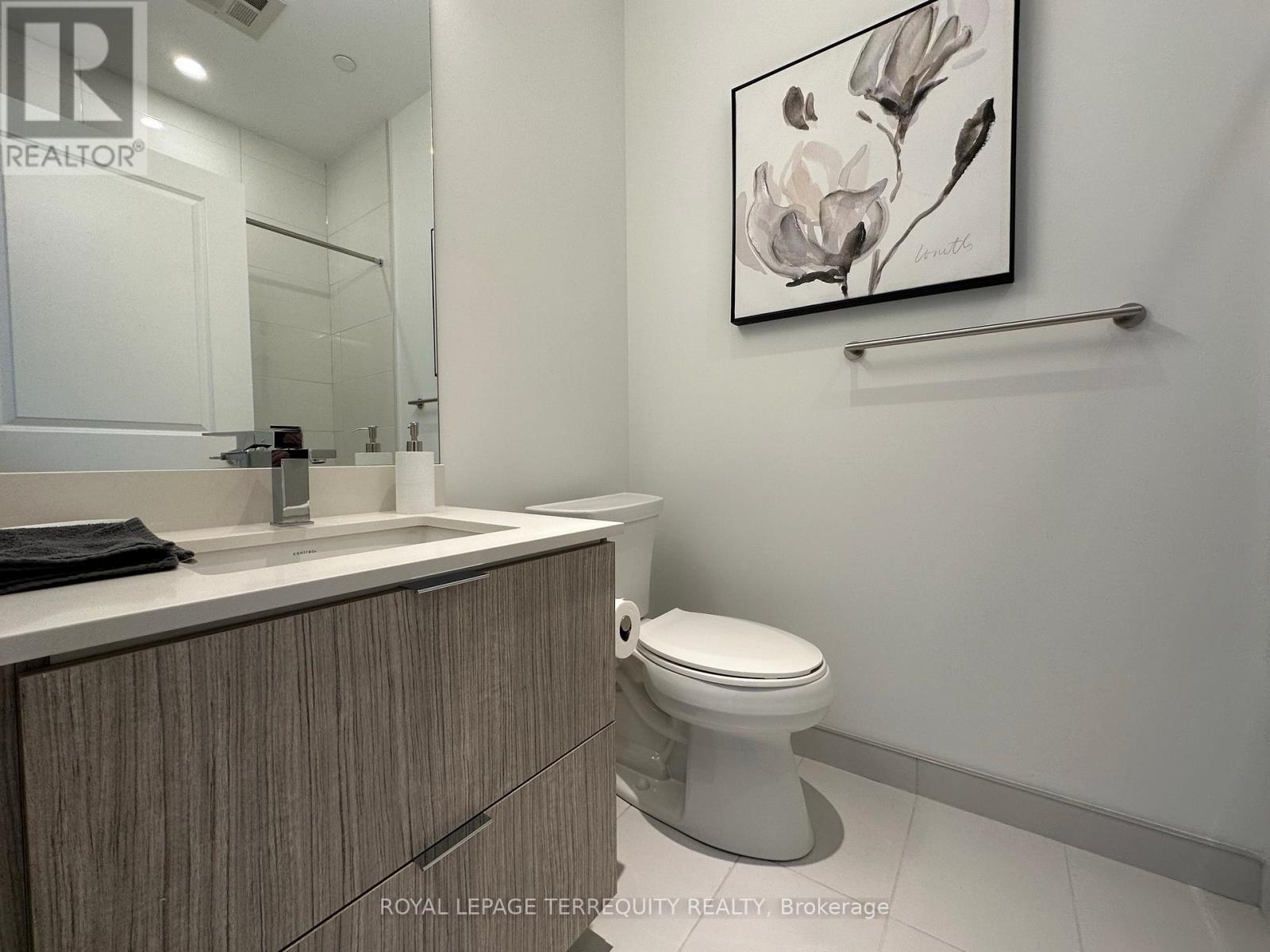 1104 - 395 Bloor Street E, Toronto, Ontario  M4W 0B4 - Photo 9 - C13027310