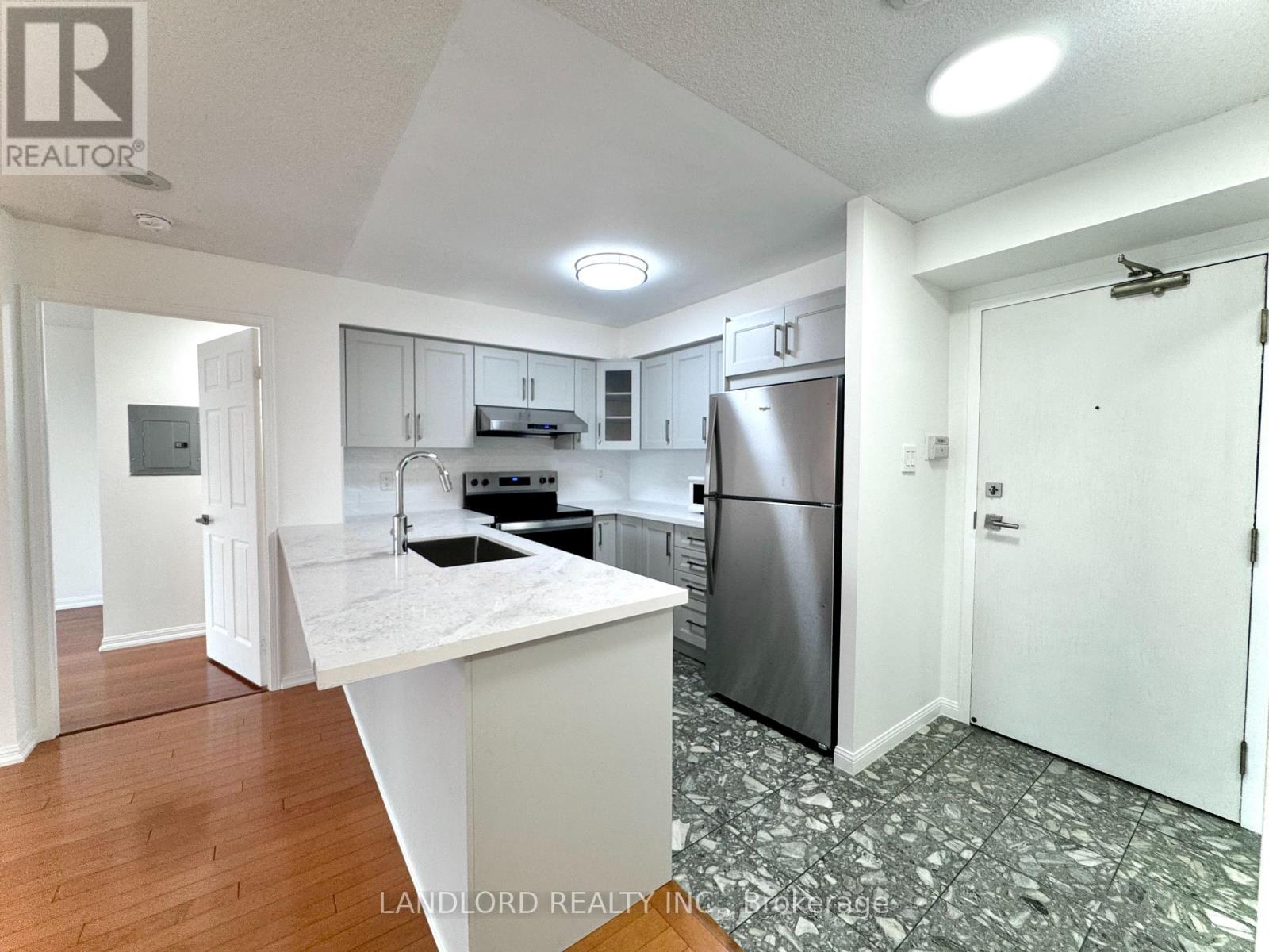 911 - 109 Front Street E, Toronto, Ontario  M5A 4P7 - Photo 2 - C13027344