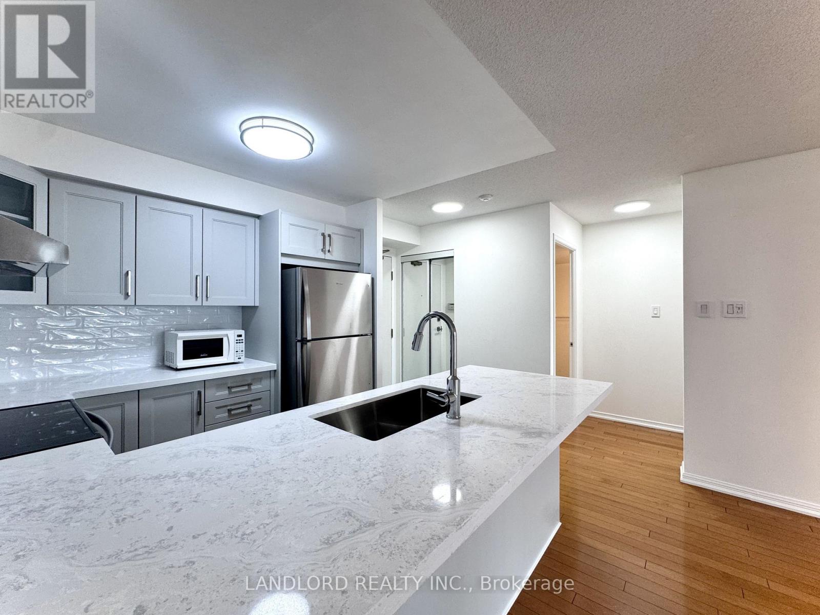 911 - 109 Front Street E, Toronto, Ontario  M5A 4P7 - Photo 8 - C13027344