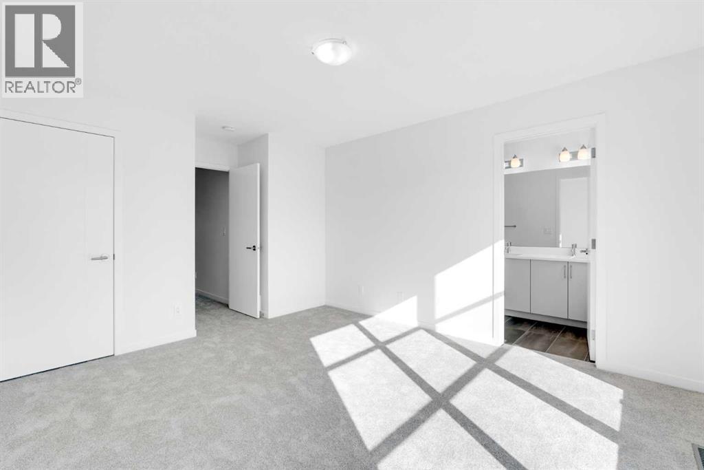 733 South Point Gate Sw, Airdrie, Alberta  T4B 5H7 - Photo 20 - A2296516