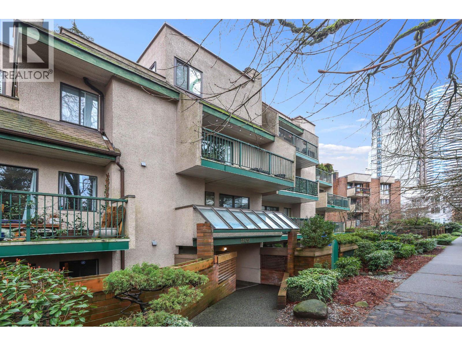 307 1169 Nelson Street, Vancouver, British Columbia  V6E 1J3 - Photo 2 - R3087099