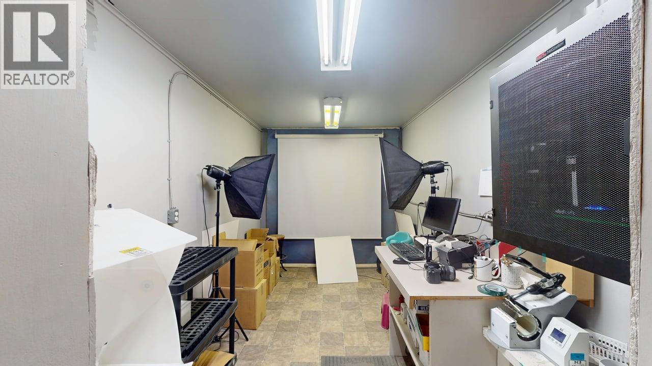 800 Baker Street, Cranbrook, British Columbia  V1C 1A2 - Photo 17 - 10384278