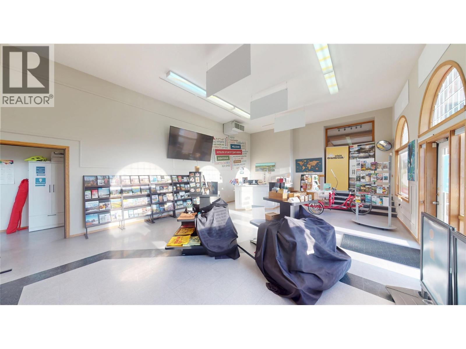 800 Baker Street, Cranbrook, British Columbia  V1C 1A2 - Photo 58 - 10384278