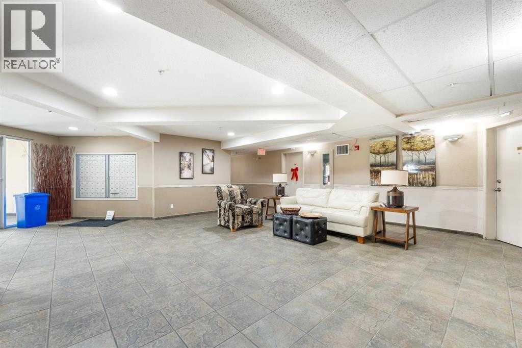 1406, 12 Cimarron Common, Okotoks, Alberta  T1S 1B1 - Photo 3 - A2303590