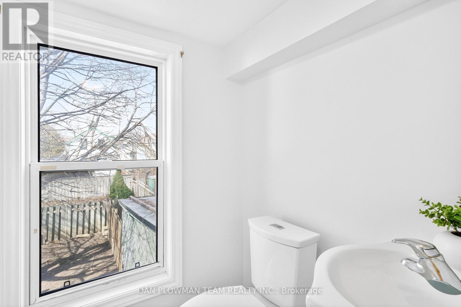 114 Olive Avenue, Oshawa, Ontario  L1H 2P2 - Photo 14 - E13027258