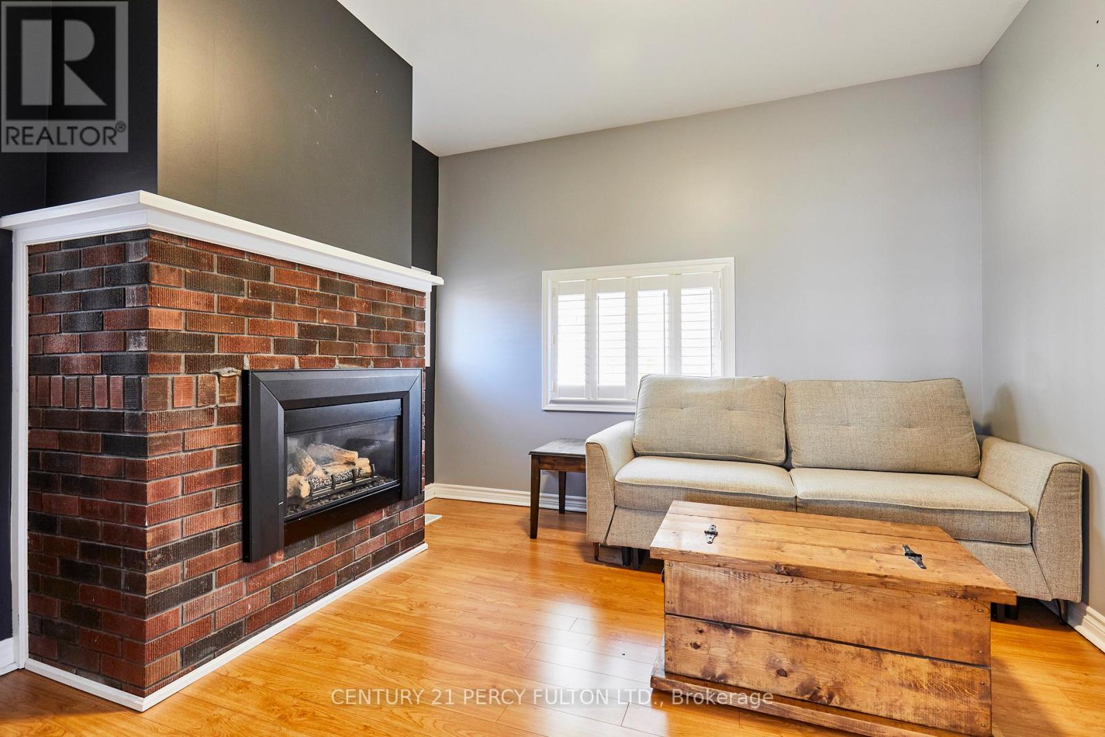 297 Celina Street, Oshawa, Ontario  L1H 4N9 - Photo 6 - E13027324