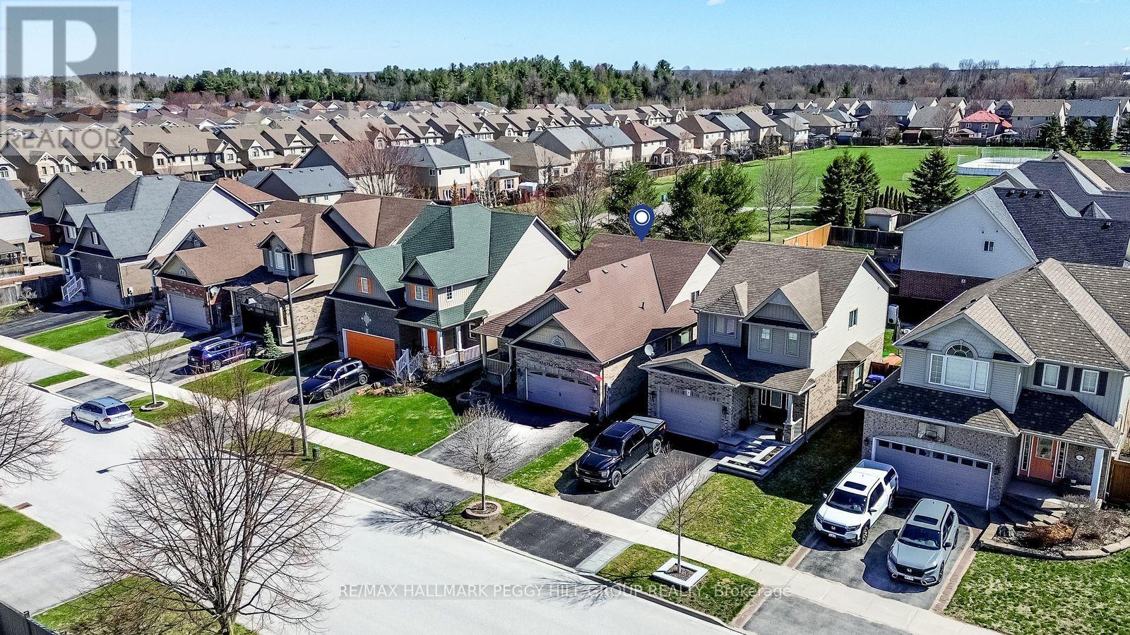 11 RED CEDAR LANE, Essa, Ontario