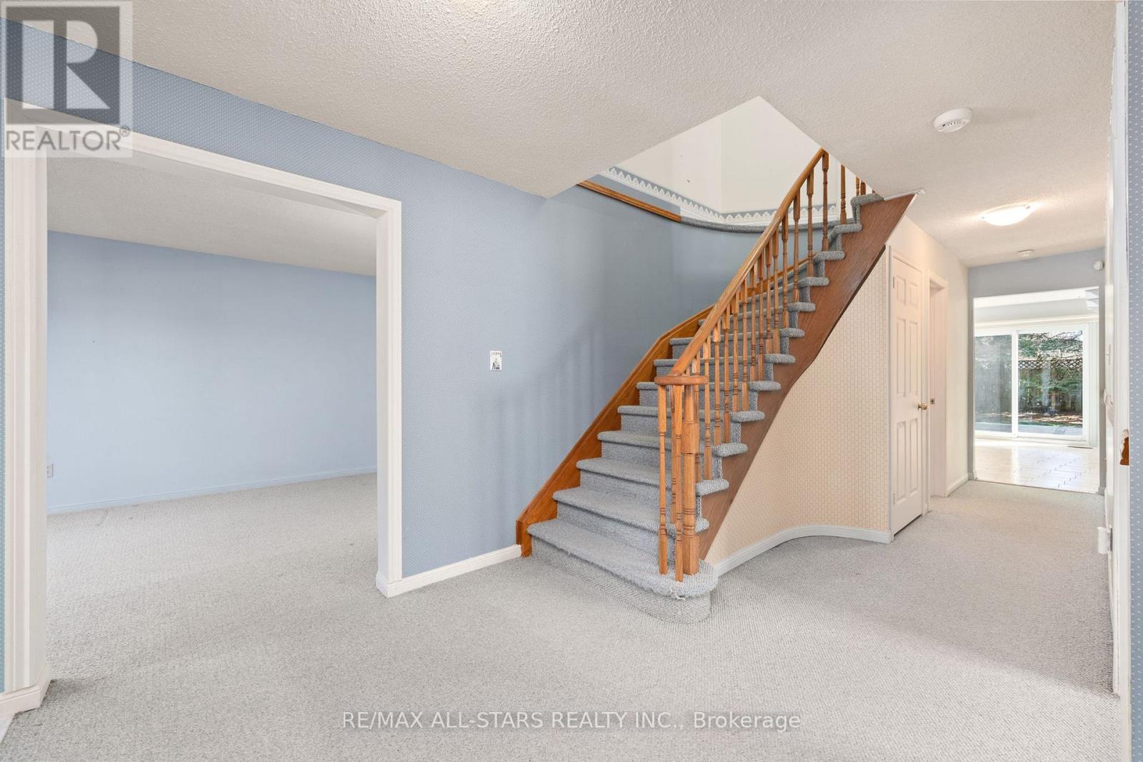 3 Bryant Road, Markham, Ontario  L3P 5Y3 - Photo 3 - N13027248