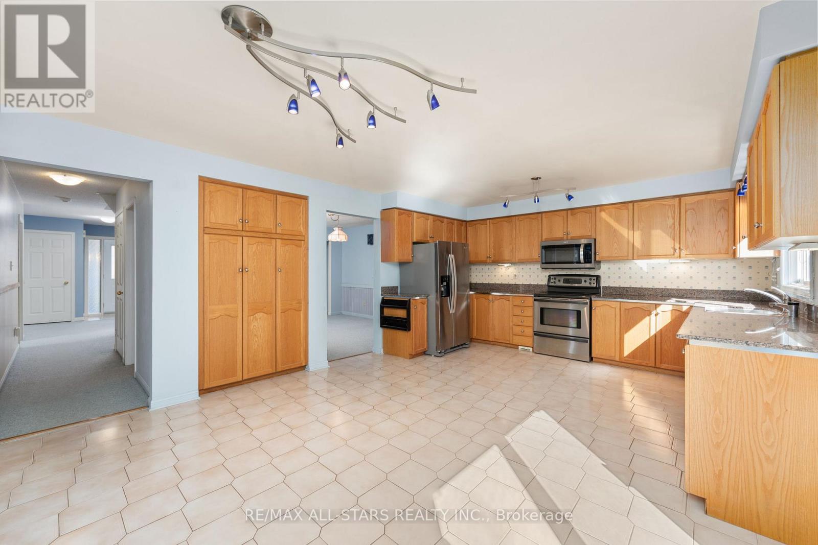 3 Bryant Road, Markham, Ontario  L3P 5Y3 - Photo 6 - N13027248