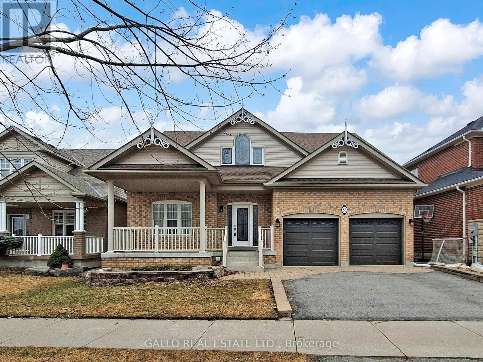82 Bayberry Street, Whitchurch-Stouffville, Ontario  L4A 0E2 - Photo 1 - N13027354