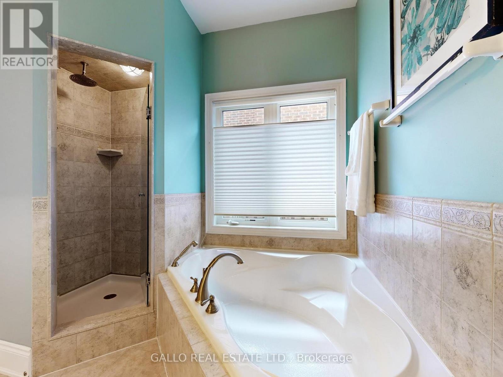 82 Bayberry Street, Whitchurch-Stouffville, Ontario  L4A 0E2 - Photo 21 - N13027354