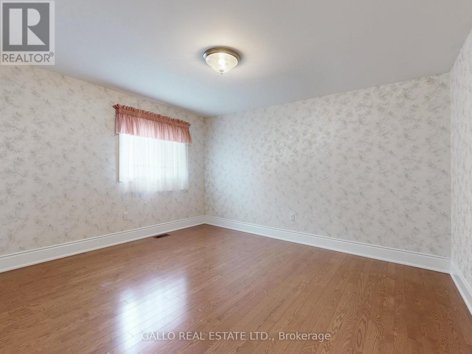 82 Bayberry Street, Whitchurch-Stouffville, Ontario  L4A 0E2 - Photo 25 - N13027354