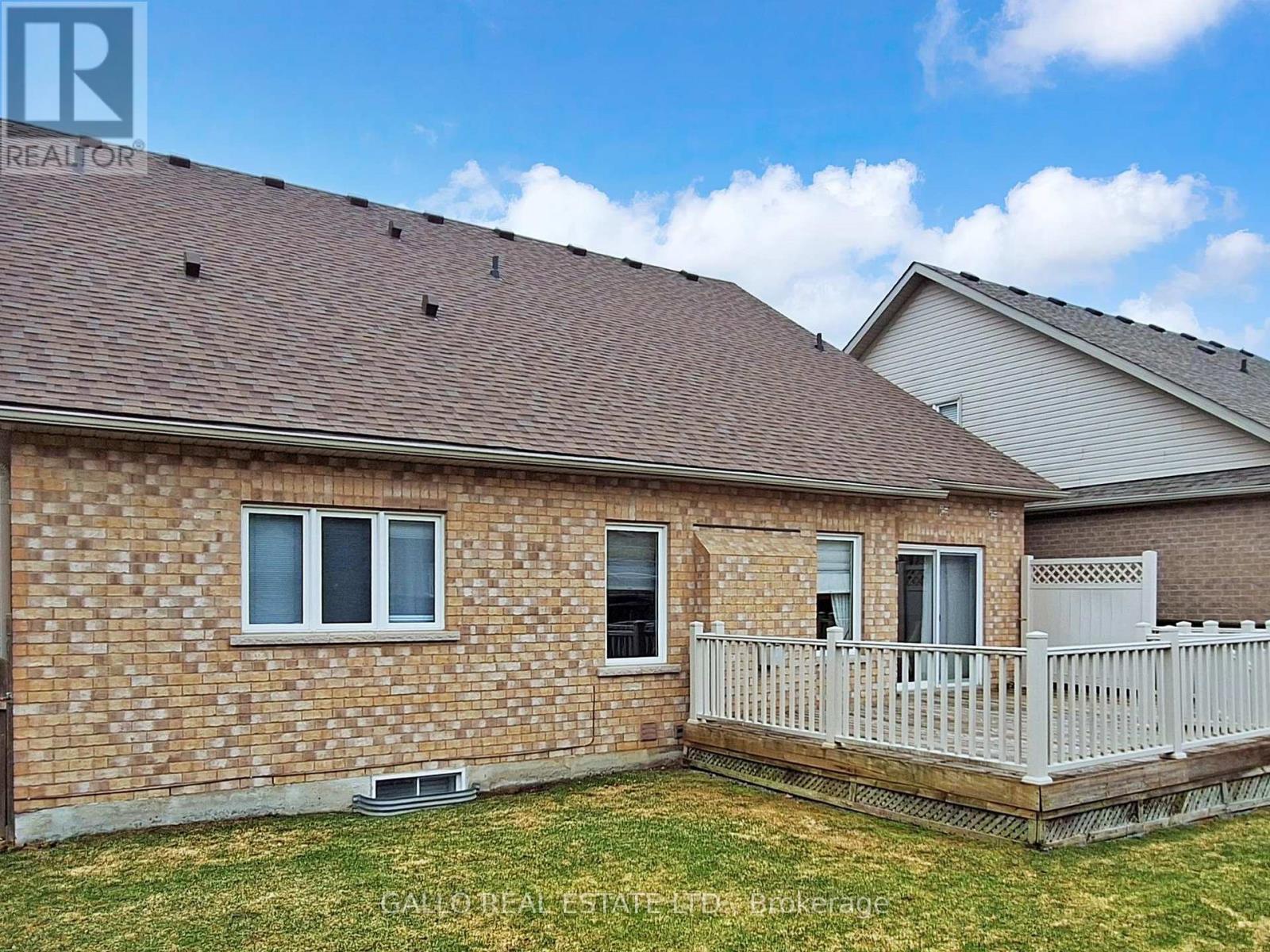 82 Bayberry Street, Whitchurch-Stouffville, Ontario  L4A 0E2 - Photo 33 - N13027354