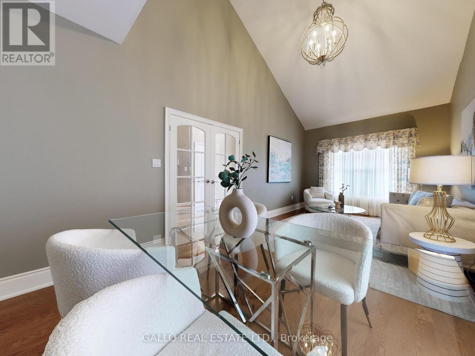 82 Bayberry Street, Whitchurch-Stouffville, Ontario  L4A 0E2 - Photo 7 - N13027354