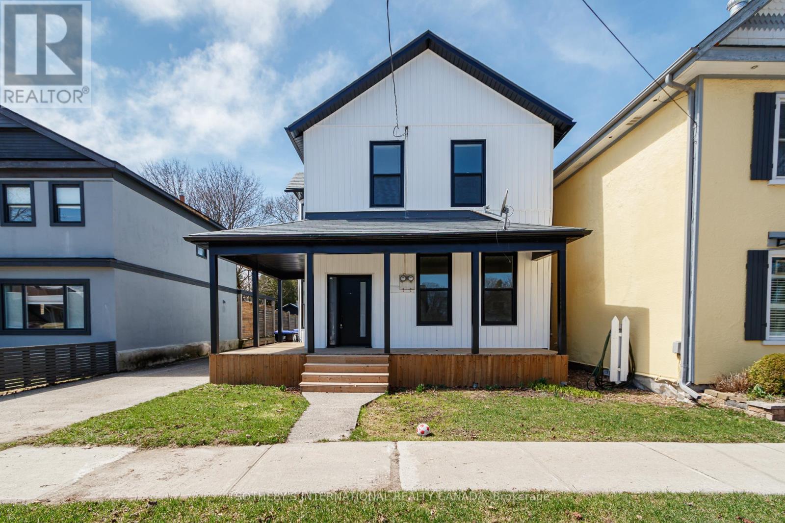 64 BIRCH STREET, Collingwood, Ontario