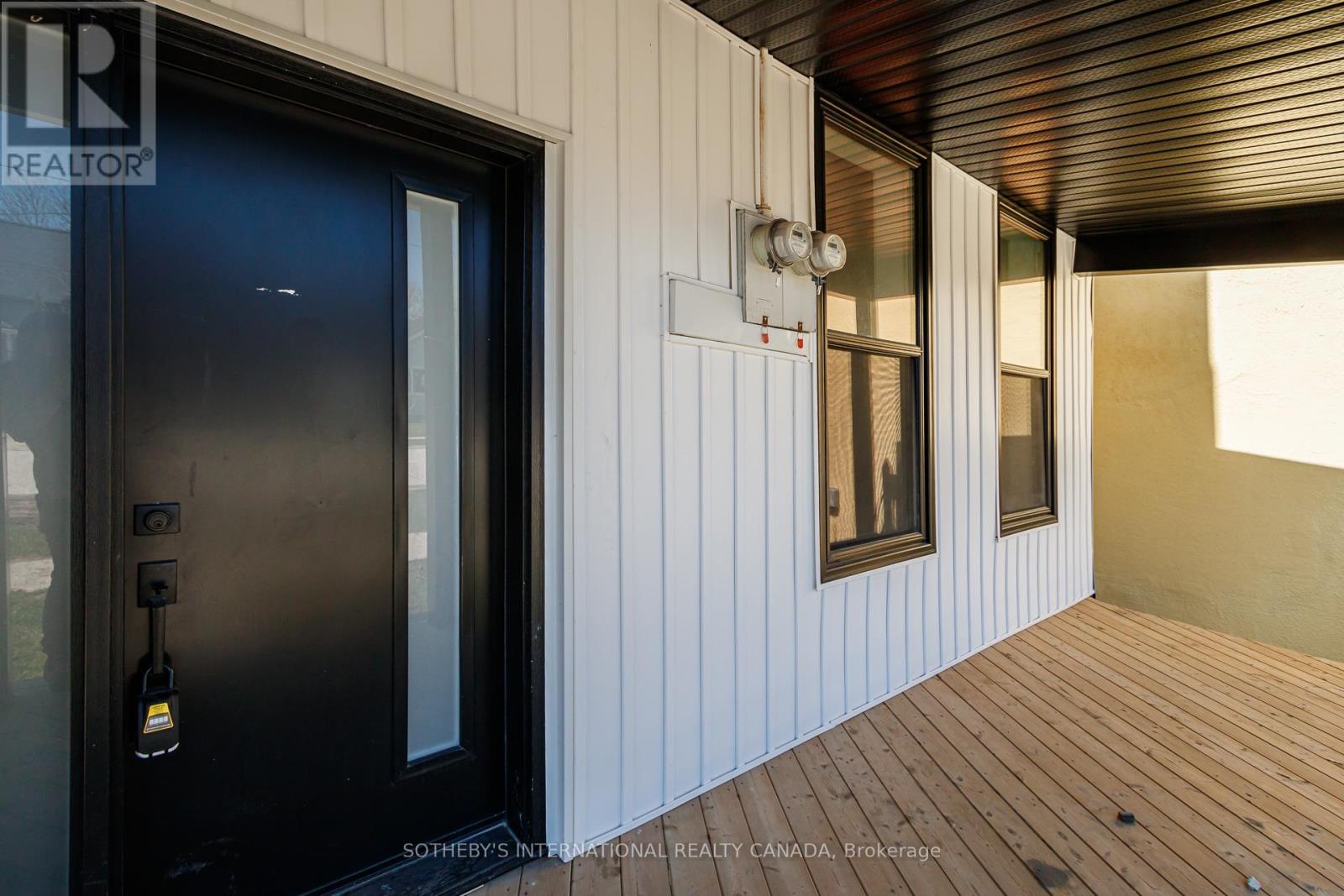 64 Birch Street, Collingwood, Ontario  L9Y 2V1 - Photo 2 - S13027196