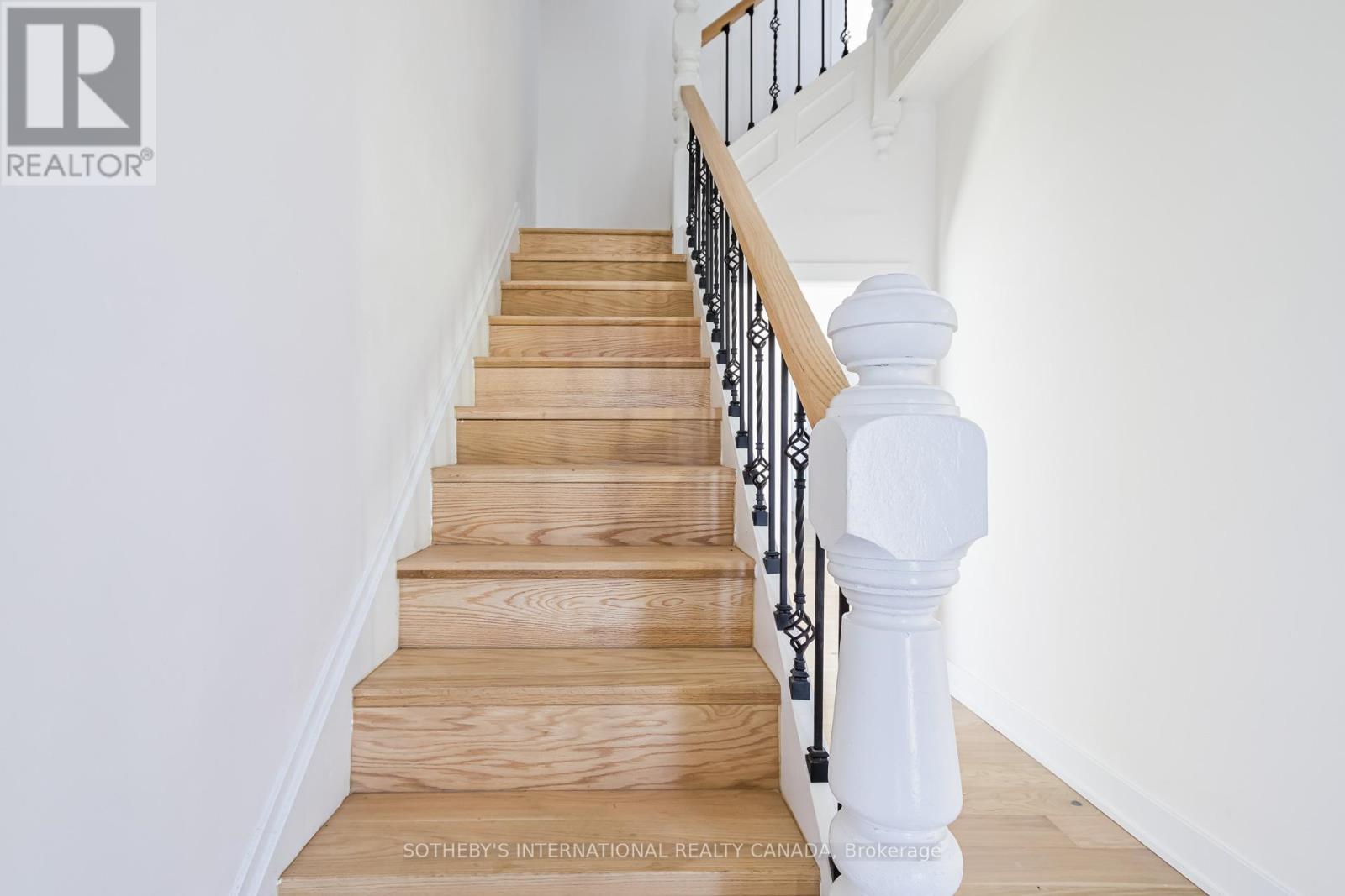 64 Birch Street, Collingwood, Ontario  L9Y 2V1 - Photo 4 - S13027196