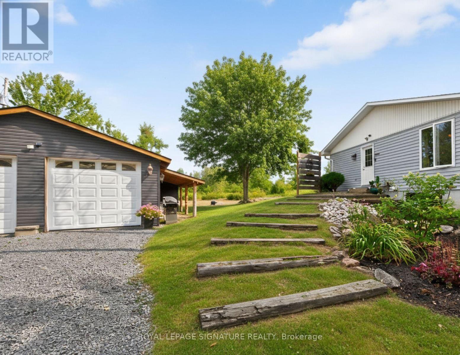 1152 Concession 1 Road, Ramara, Ontario  L0K 1B0 - Photo 3 - S13027262