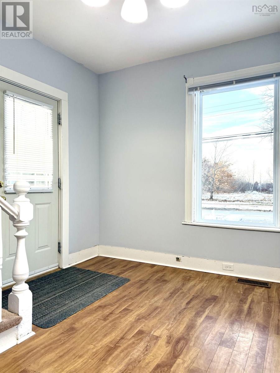 149 East Pleasant Street, Amherst, Nova Scotia  B4H 1N4 - Photo 10 - 202529495