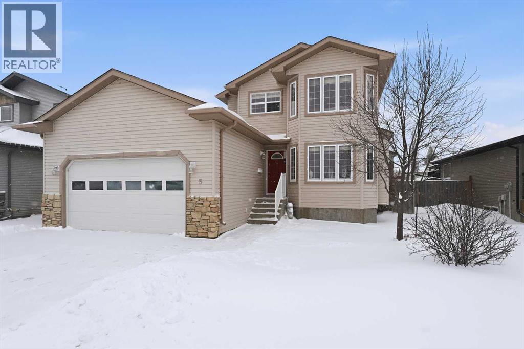 5 Lincoln Street, Sylvan Lake, Alberta  T4S 2R1 - Photo 2 - A2288595