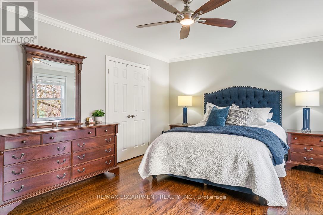 996 Cresthampton Lane, Mississauga, Ontario  L5H 2X1 - Photo 24 - W13027178