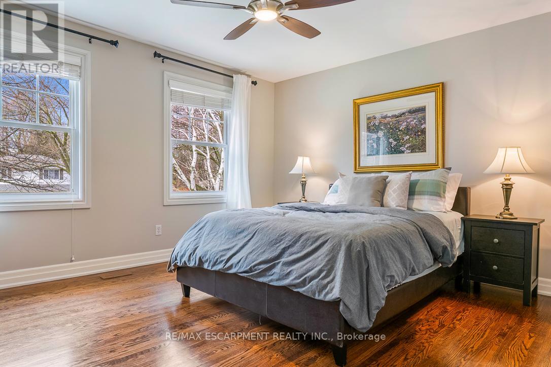 996 Cresthampton Lane, Mississauga, Ontario  L5H 2X1 - Photo 30 - W13027178