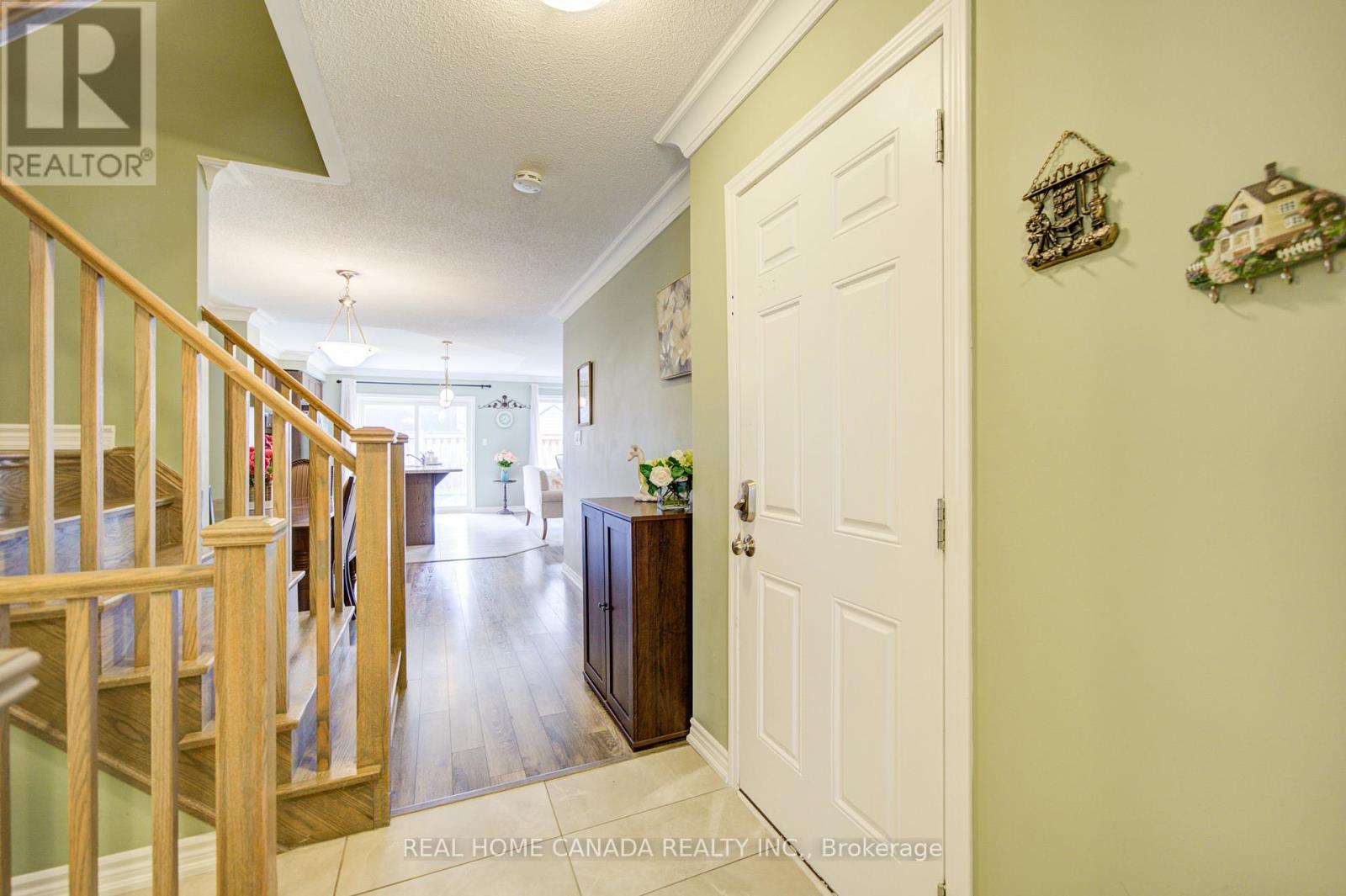 566 Laking Terrace, Milton, Ontario  L9T 0Y8 - Photo 5 - W13027194