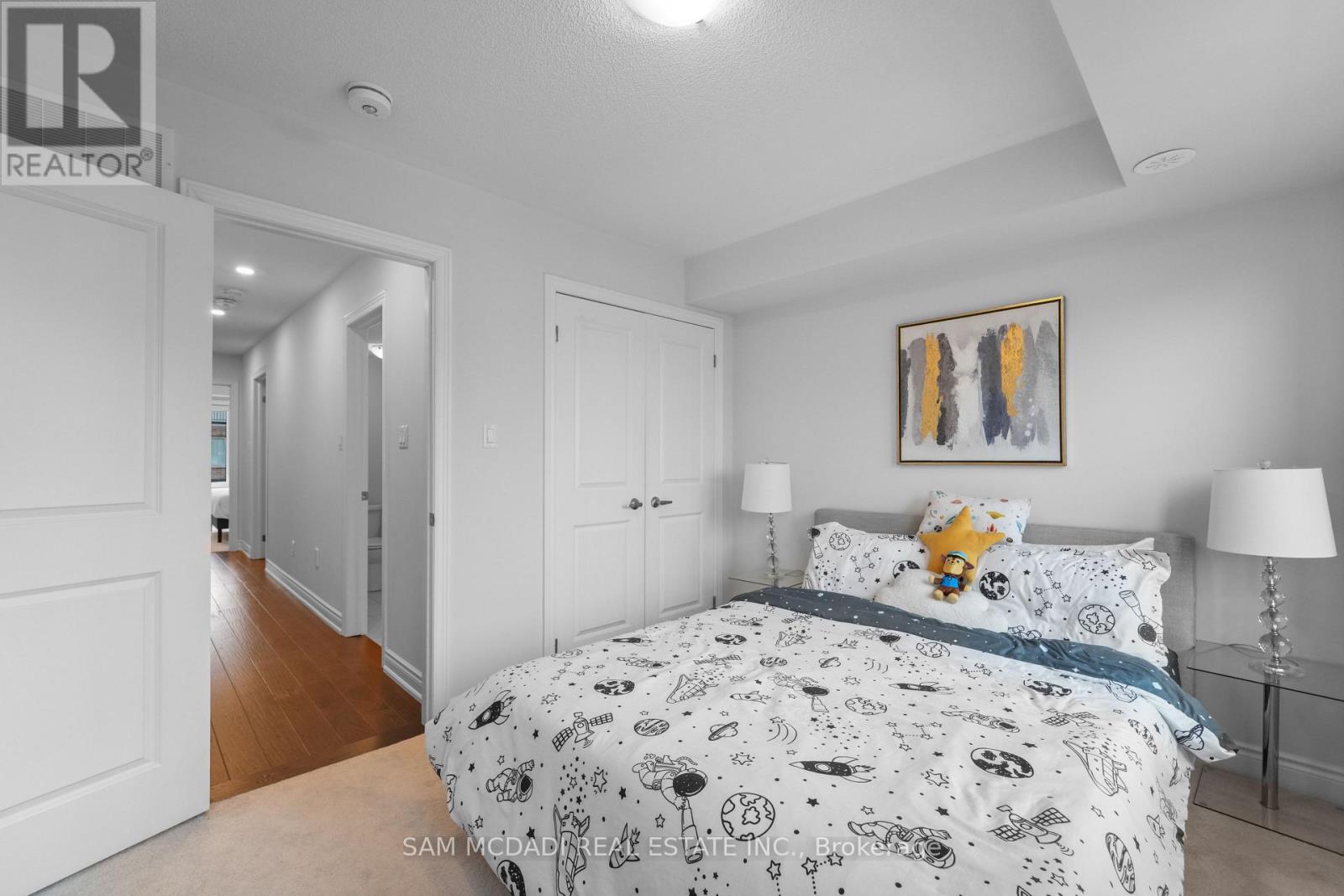 61 Edward Horton Crescent, Toronto, Ontario  M8Z 0E7 - Photo 20 - W13027234