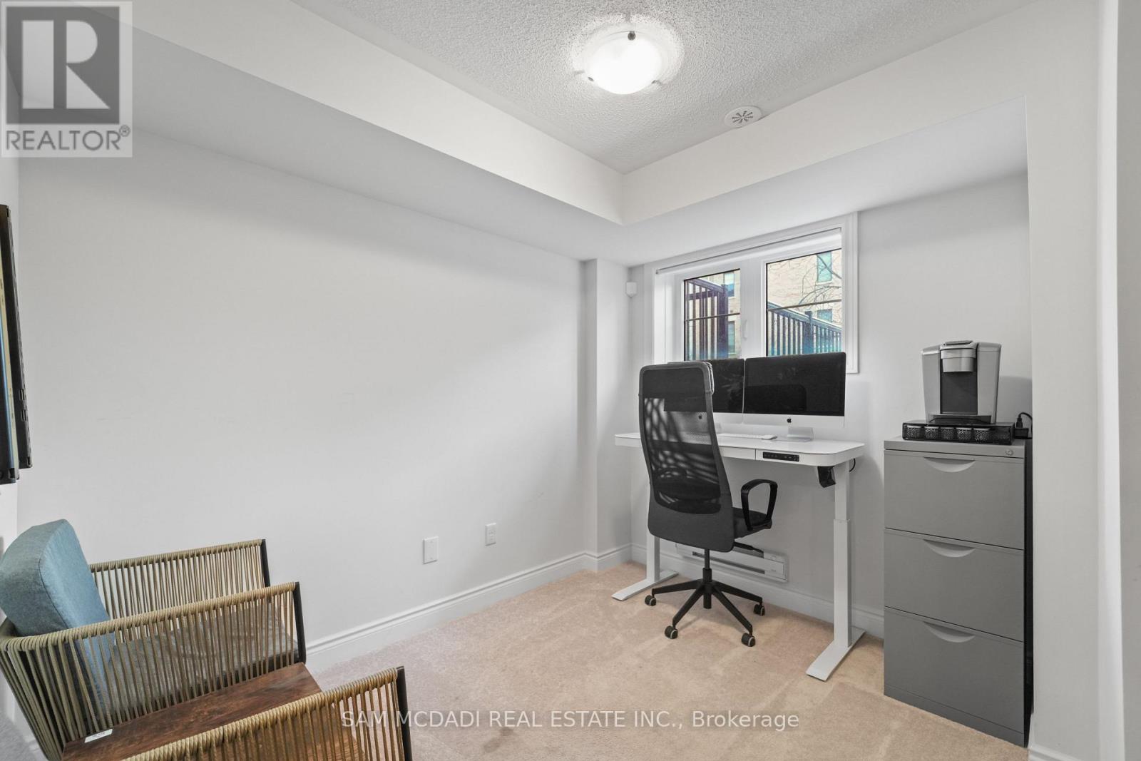 61 Edward Horton Crescent, Toronto, Ontario  M8Z 0E7 - Photo 38 - W13027234