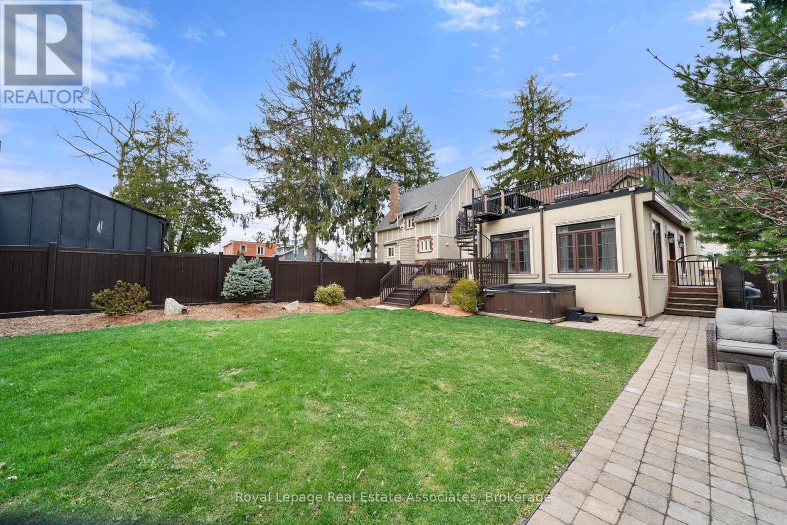 36 Mississauga Road N, Mississauga, Ontario  L5H 2H6 - Photo 31 - W13027242