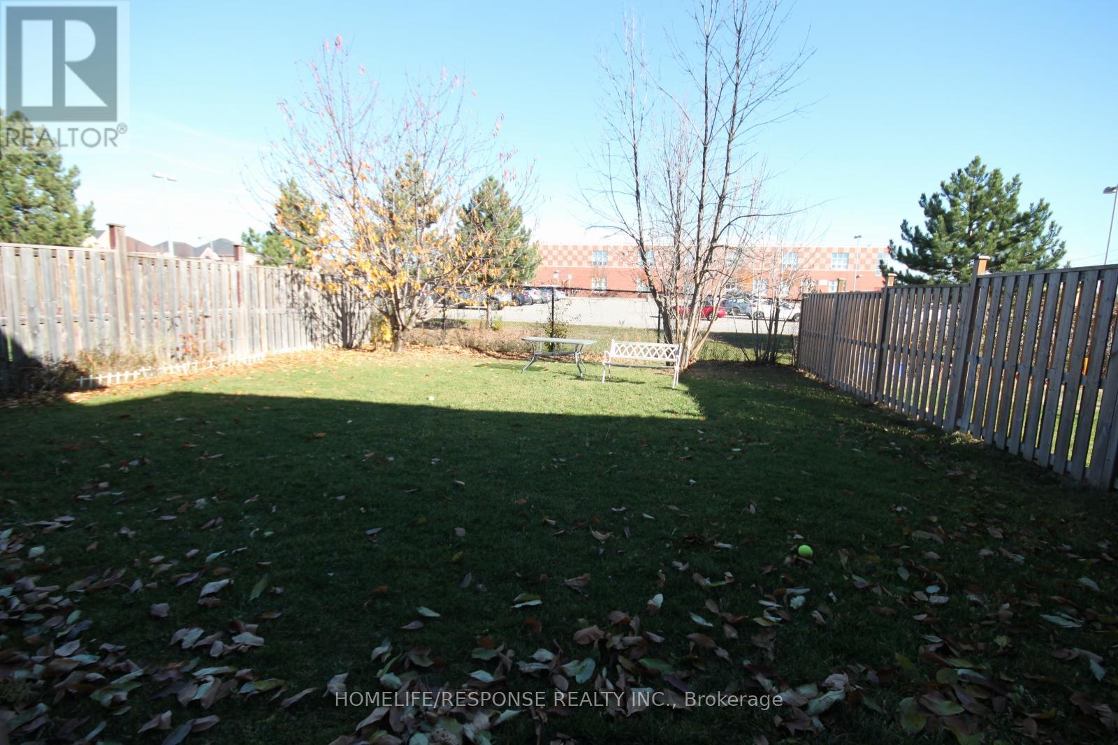 517 Fernforest Drive, Brampton, Ontario  L6R 0S8 - Photo 17 - W13027284