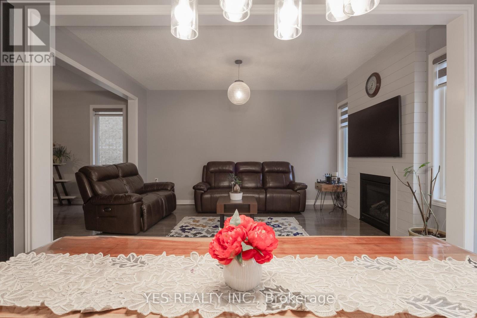 34 Newhouse Boulevard, Caledon, Ontario  L7C 4A1 - Photo 13 - W13027336