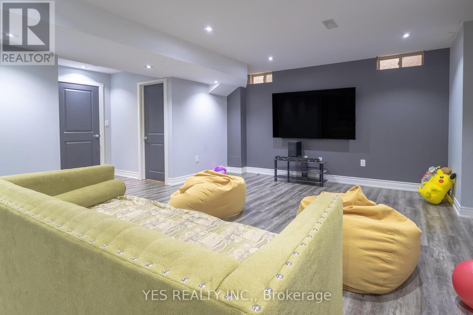 34 Newhouse Boulevard, Caledon, Ontario  L7C 4A1 - Photo 44 - W13027336