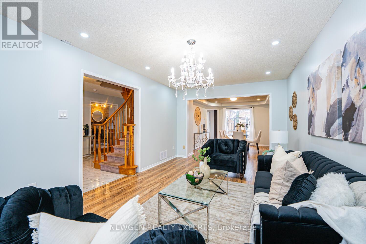 30 Adirondack Crescent, Brampton, Ontario  L6R 1E5 - Photo 7 - W13027350