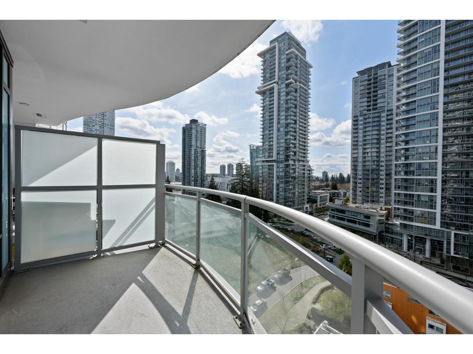 1207 13318 104 Avenue, Surrey, British Columbia  V3T 0R2 - Photo 5 - R3114019