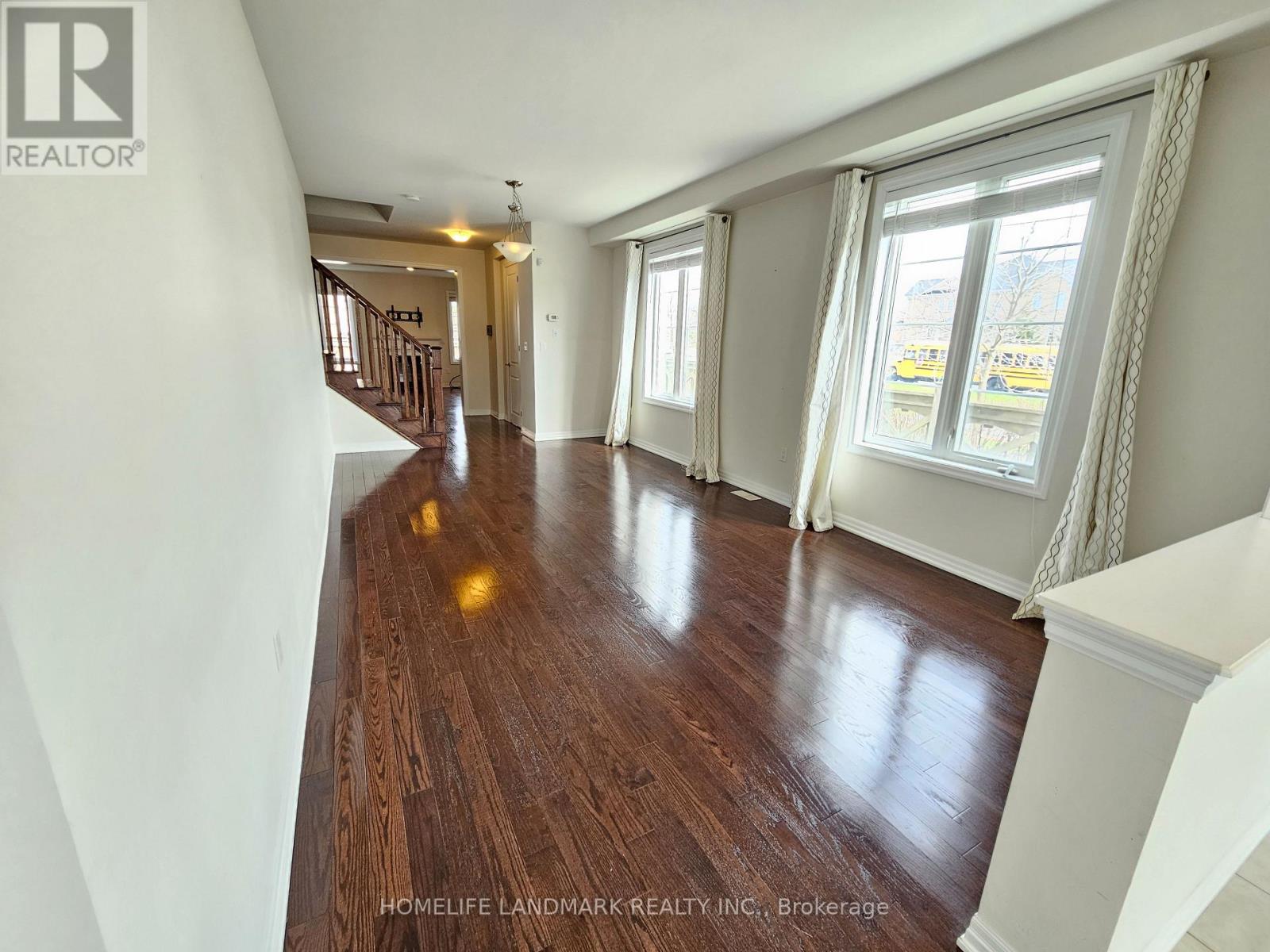 88 Buckle Crescent, Aurora, Ontario  L4G 0T4 - Photo 9 - N13025772